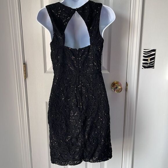 Sequin dress - Picture 4 of 4